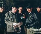 峨影出品电影《河边的错误》定档10月21日！朱一龙执着真相陷入疯癫
