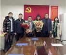 青羊区区委常委、宣传部长马德鸿到峨影集团走访慰问专家人才