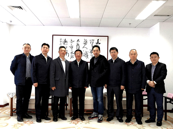 国家林业和草原局局长张建龙在京会见峨眉电影集团党委副书记、总裁向华全一行.jpg 国家林业和草原局局长张建龙在京会见峨眉电影集团党委副书记、总裁向华全一行.jpg