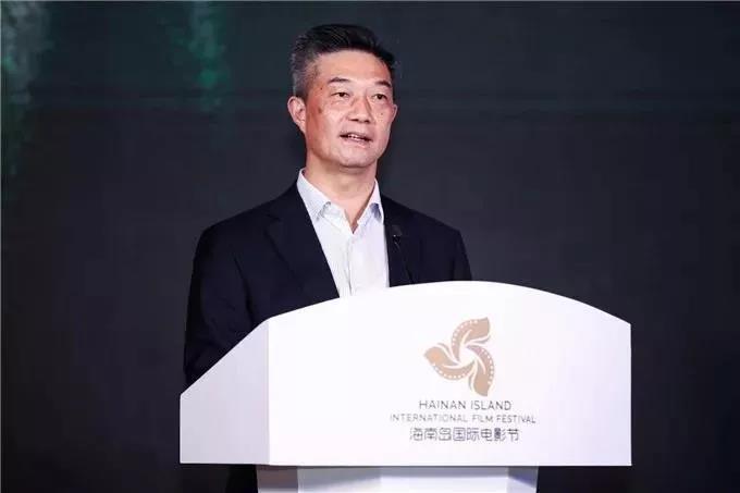 向总.jpg 向总.jpg